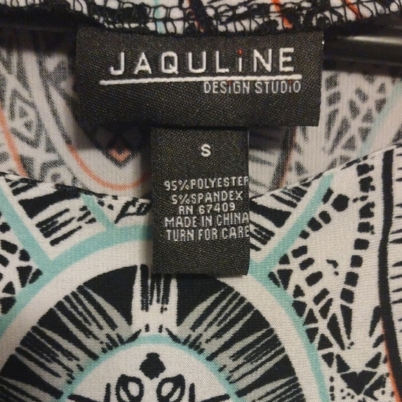 Geometric Pattern Long Sleeve Dress​ - Picture 2 of 4